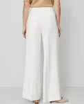 the-modern-wide-leg-trouser-kxLQreBL-0.webp