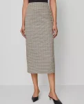 the-petite-clean-pencil-skirt-TpcFBRgc-0.webp