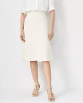 the-petite-flare-skirt-in-flui-KwYXCtIB-0.webp