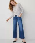 the-wide-leg-crop-jean-fyjDLAko-0.webp
